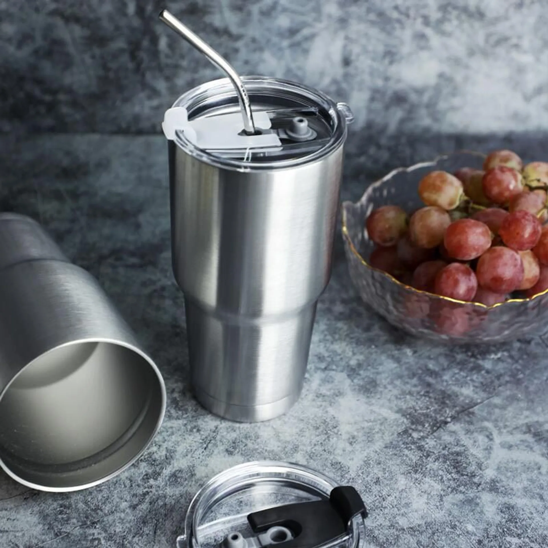 Ly giữ nhiệt 900ml kèm ống hút và thanh cọ rửa, cốc inox 900ml giữ nhiệt 4-6h