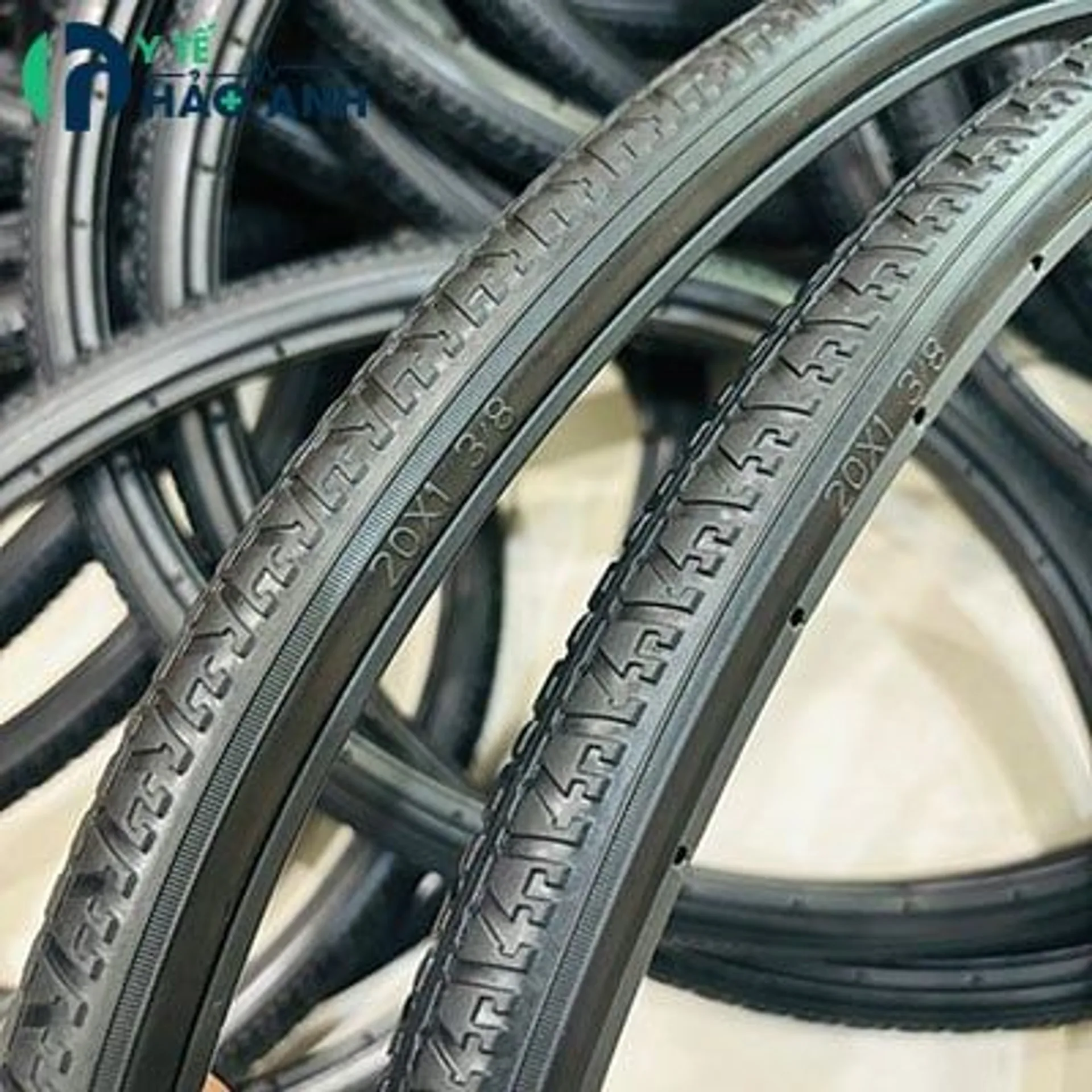Lốp xe lăn kích cỡ 20 inch ( 20 x 1 3/8) (ảnh 3/3)