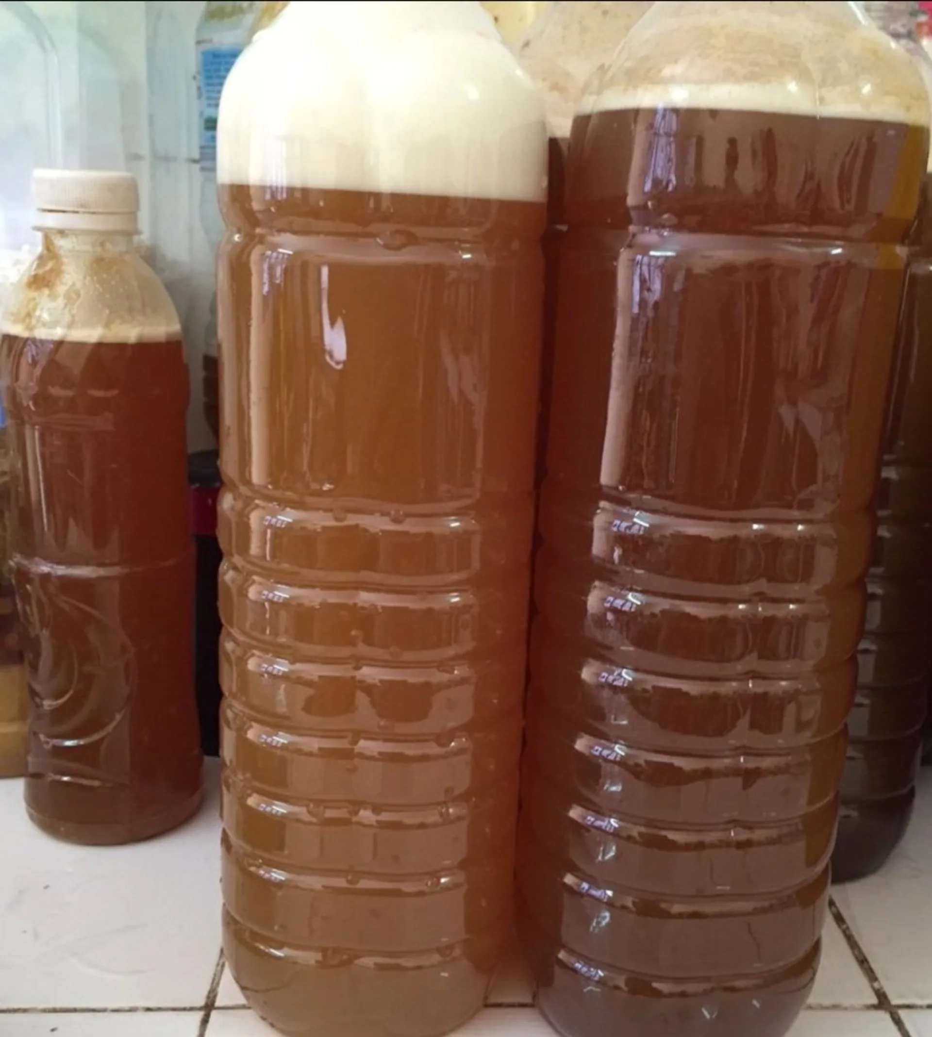 1 lít - Mật ong rừng Mường Nhé Điện Biên nguyên chất