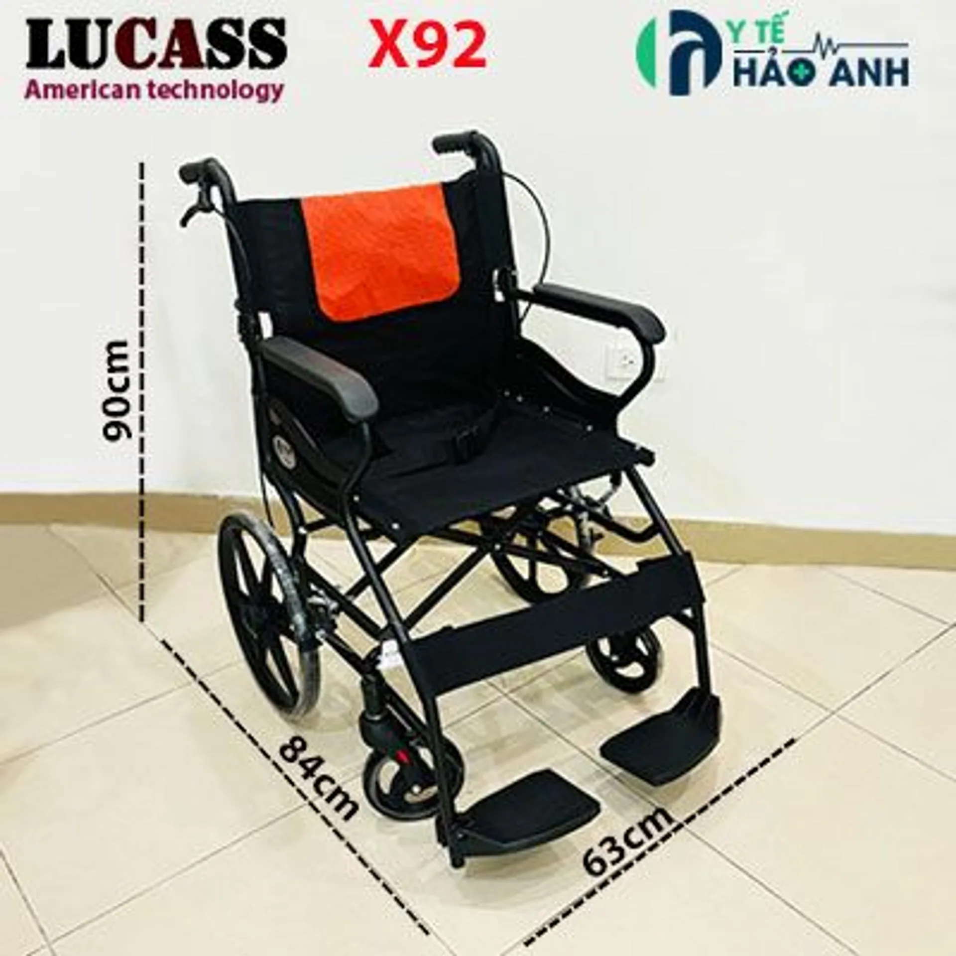 Xe lăn Lucass X92 gấp gọn