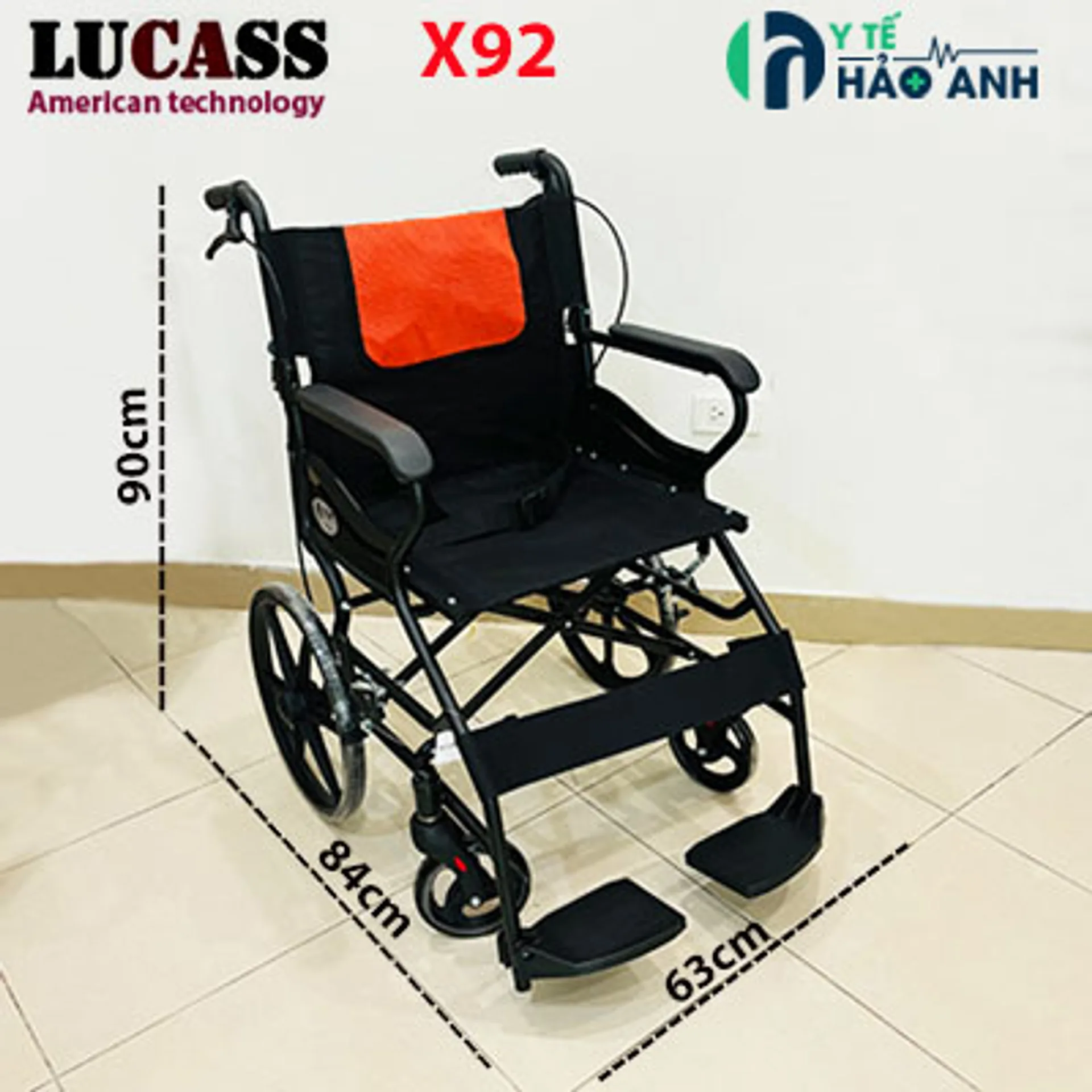 Xe lăn Lucass X92 gấp gọn