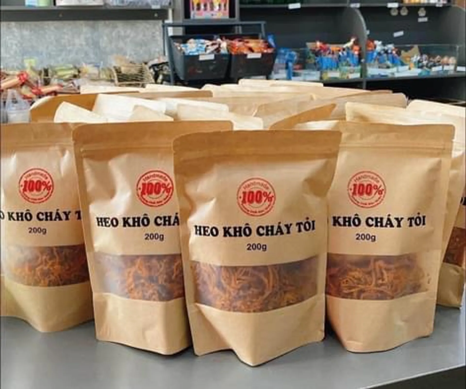 200 gr Heo khô cháy tỏi, không chất bảo quản